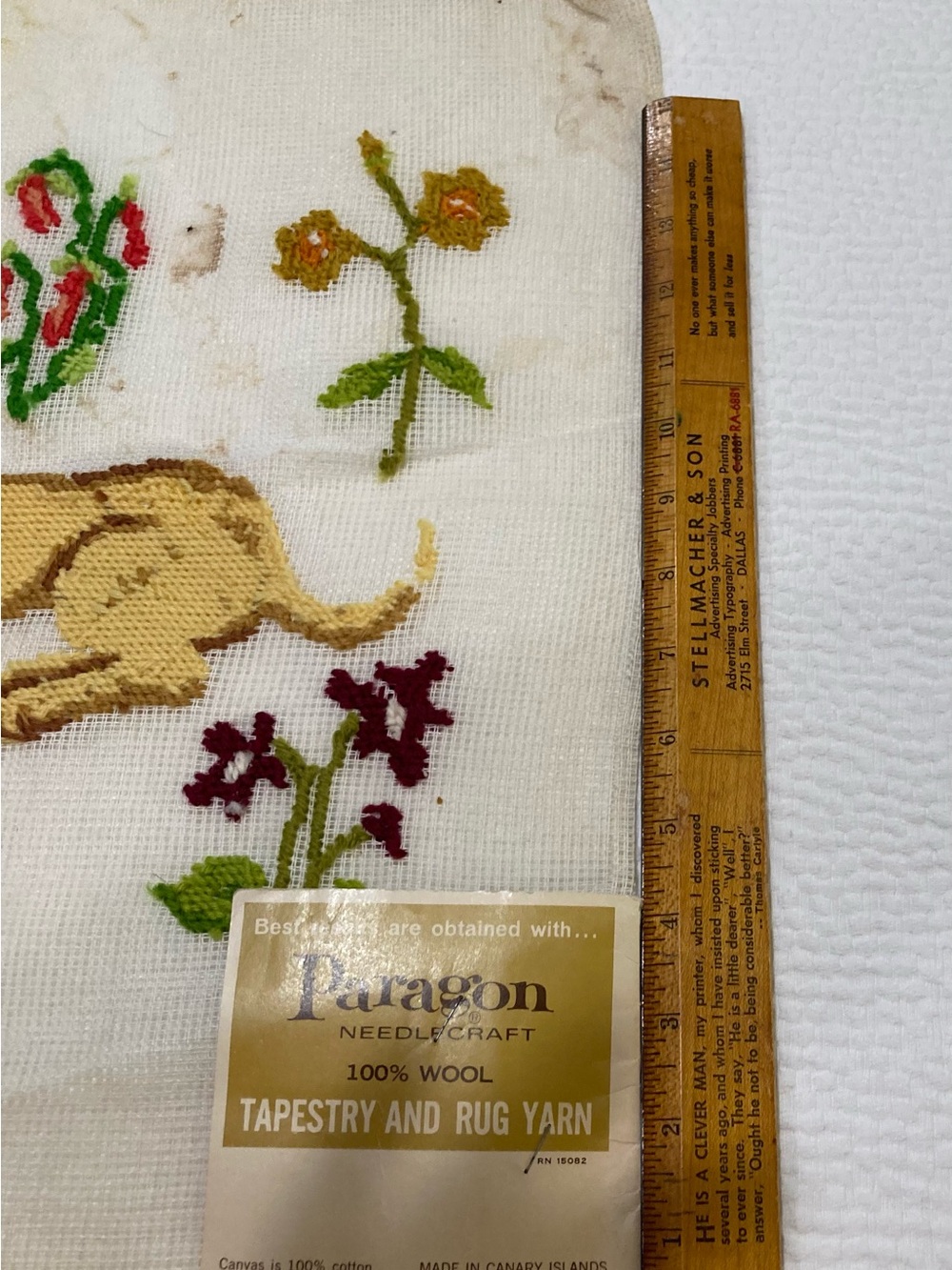 PARAGON Vintage Tapestry Needlecraft Canvas Animal